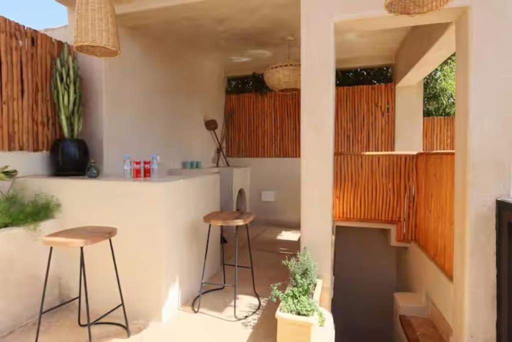 Riad Ptit Kech, Bassin Terrasse - Petits Dejeuners مراكش المظهر الخارجي الصورة