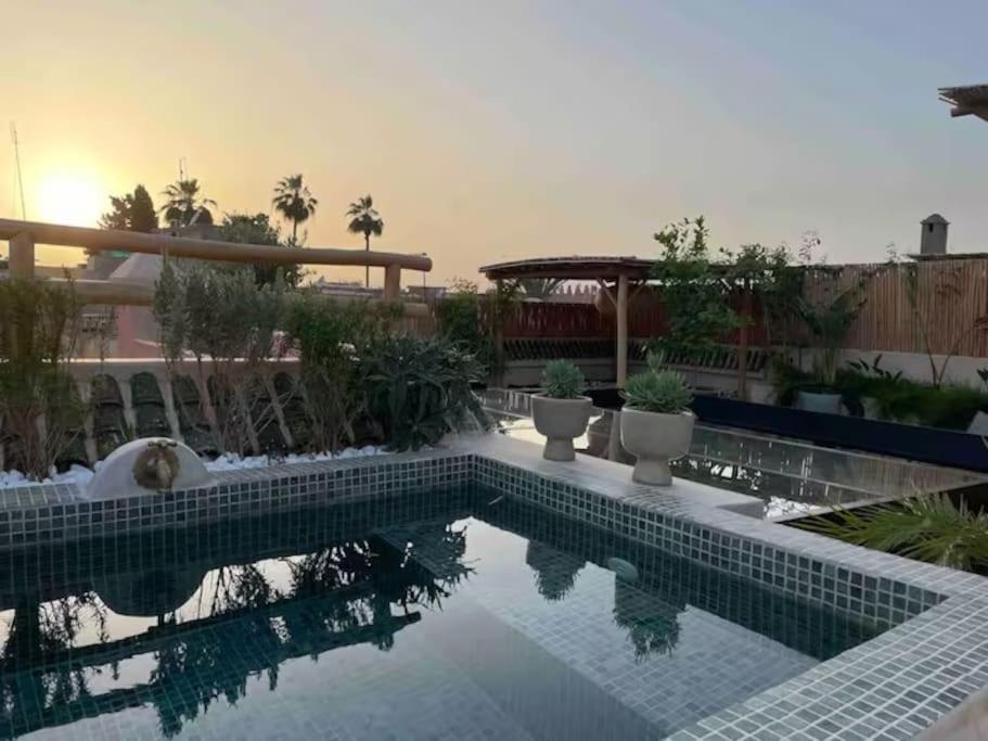 Riad Ptit Kech, Bassin Terrasse - Petits Dejeuners مراكش المظهر الخارجي الصورة