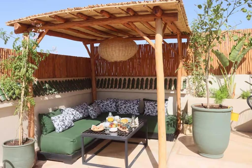 Riad Ptit Kech, Bassin Terrasse - Petits Dejeuners مراكش المظهر الخارجي الصورة